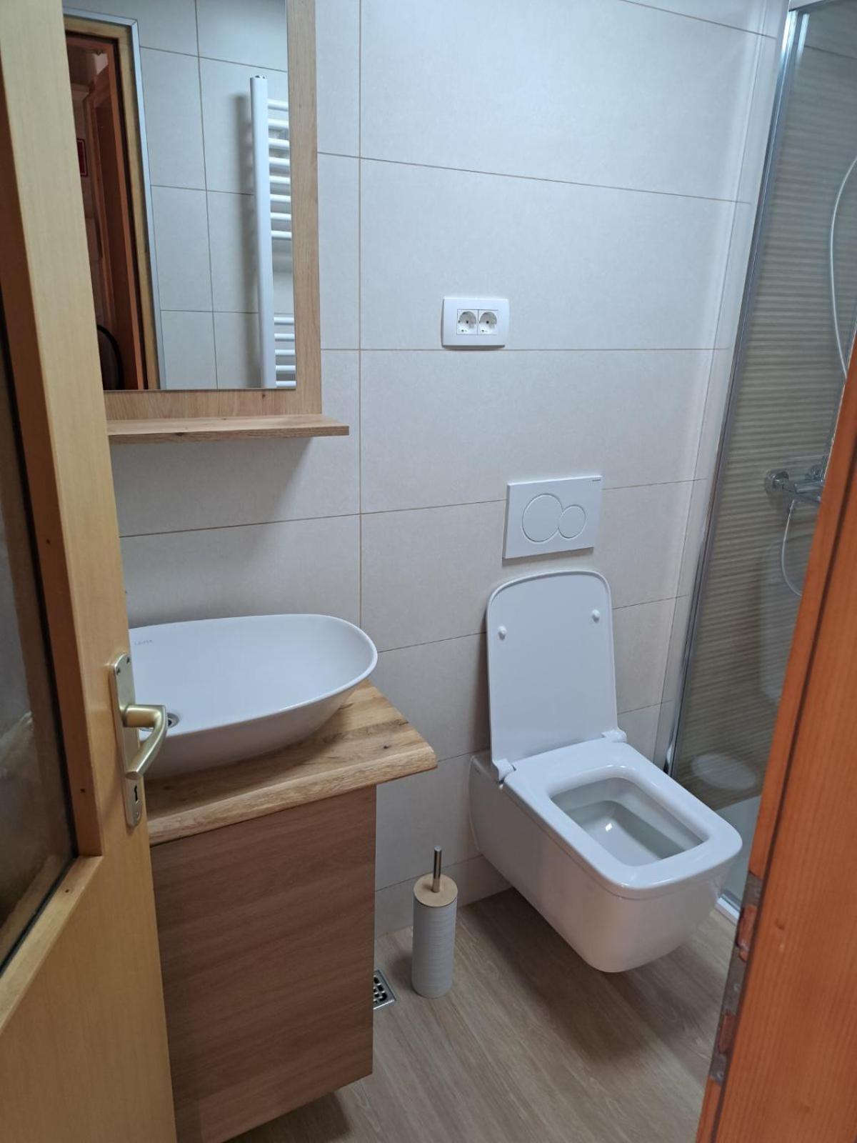 Vacation House Jurcek Radovljica Buitenkant foto